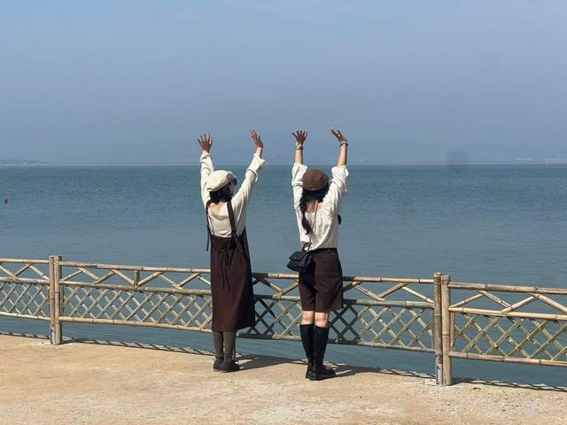 潮玩山海间，家国共此时！青岛双节文旅融合创新，位列国内热门长途游目的地Top10