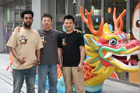 护航跨境卖家，万里汇助力商家跨境资金流转效率提升30%图片