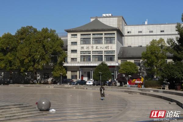 岁暖时刻丨株洲市市中心的“文化绿洲”，叠满文化buff的公园