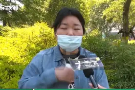 女子手链丢失 拾得者开价800元每克：警方介入后成功索回图片