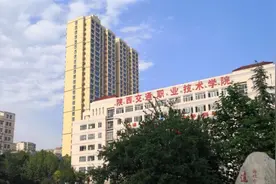 陕西交通职院扩招生领不了毕业证？校方：沟通有误，学业达标肯定能领证图片