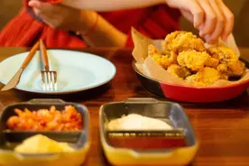 潮健康福利馆丨9岁女孩竟查出性早熟！这些习惯正在偷走孩子的身高图片