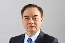 东方证券董事长金文忠：从三方面积极响应、贯彻落实证监会系列政策措施图片