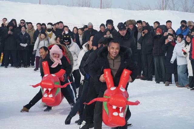 “冰雪绘米东 欢歌庆雪季”2025年米东区冰雪风情季火热启幕