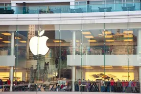 iPhone15“难上头”？产业链底部还能逆袭吗图片