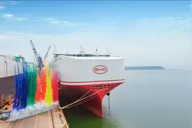 全球最大！比亚迪“深圳号”启航加速中国“国车自运”图片