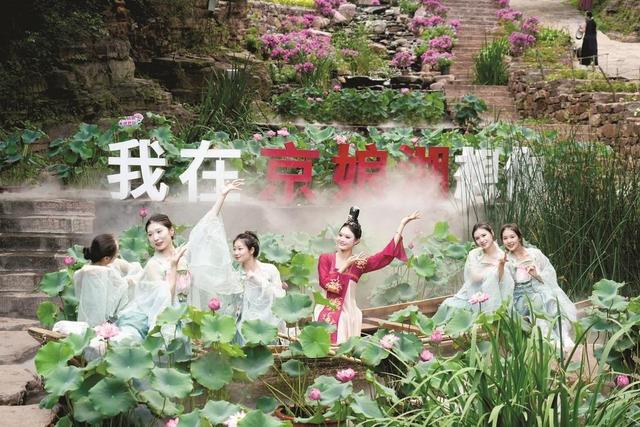 美在邯郸丨荷花之恋·遇见京娘湖——大型沉浸式实景演出邀您共赴清凉之约