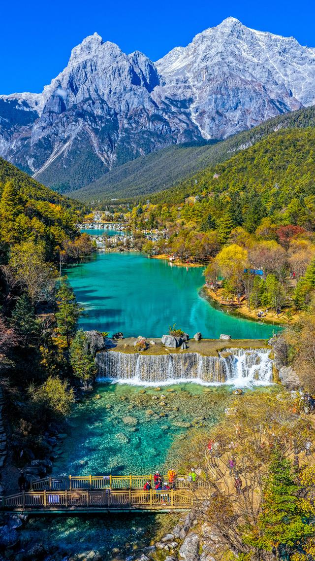 看日照金山，接吉祥好运！丽江迎来“颜值巅峰期”——有一种叫云南的生活之365天