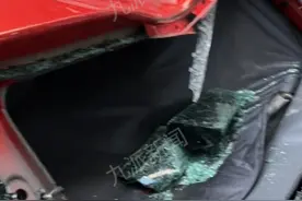 女子跳楼摔到车顶救回一命，车主：车在小区出了名，就算报废也要留着图片