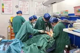 长妇幼上演生死时速，龙凤胎平安降生图片