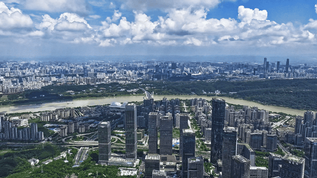 人民网聚焦广西：接！泼天的富“桂”