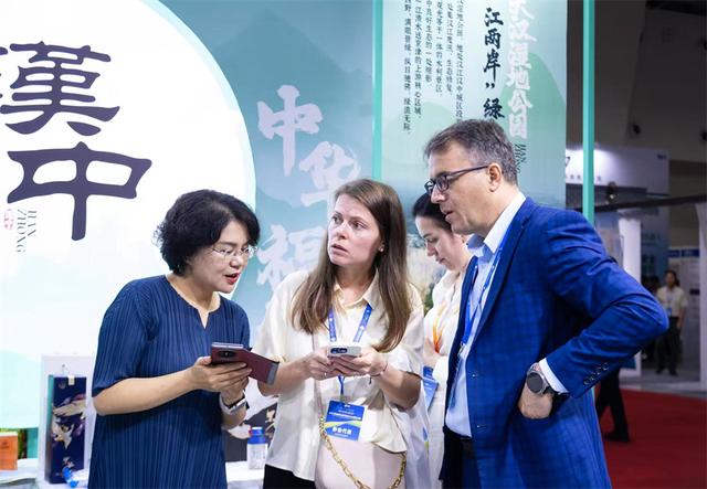 汉中文旅亮相旅服会 “山海相约”共拓产业蓝海