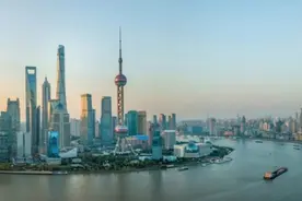 陆家嘴的商务楼，好好的为什么要更新？图片
