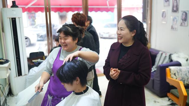 把家乡底蕴酿成人人向往的诗和远方——记“全省担当作为优秀干部”金建平