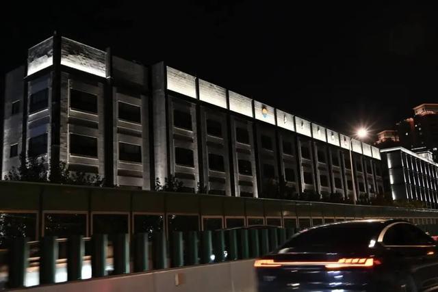 夜景上新！长宁这些地方亮灯啦→