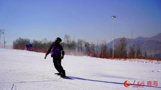 超5万平米！西宁甘河城市郊野公园冰雪大世界全新开放