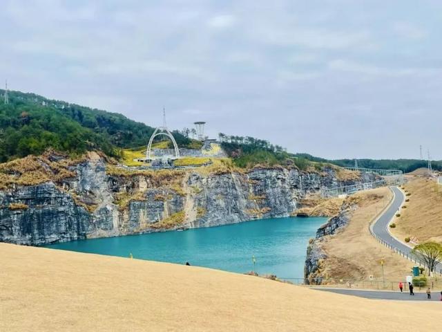 谁说冬天不适合旅行？来安福，解锁冬日山与“海”的浪漫