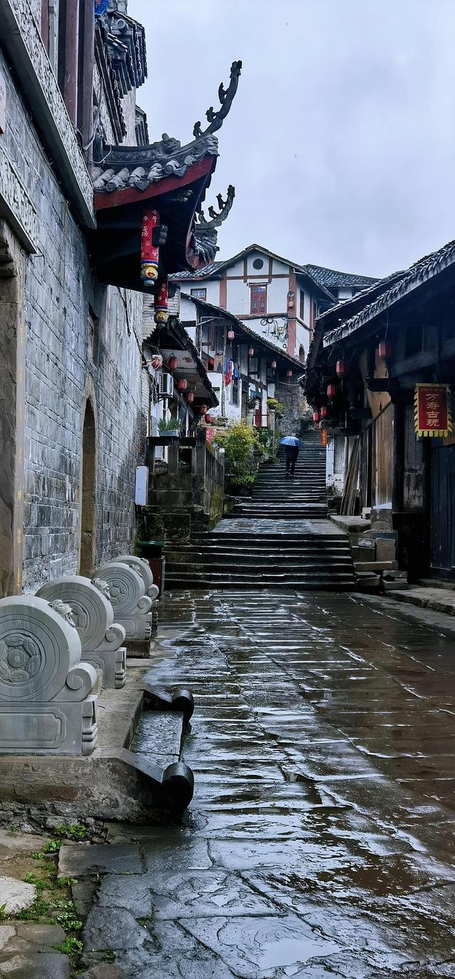 嘉陵江上最后的码头古镇——周子古镇