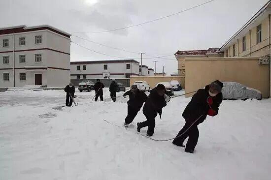 海拔5126米，他们把自己“钉”在空气稀薄的地方