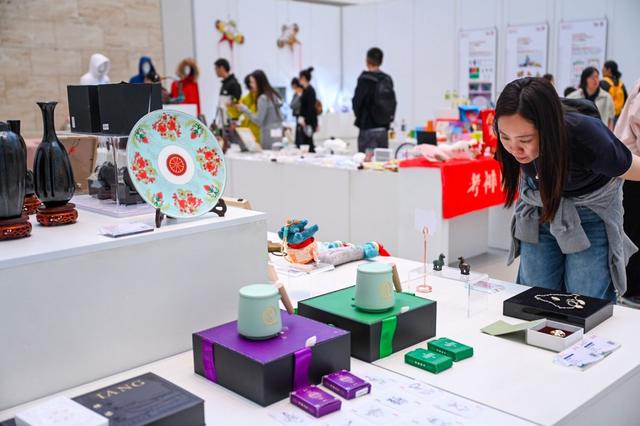 接待超过5万名游客！山东美术馆国庆中秋假期受热捧