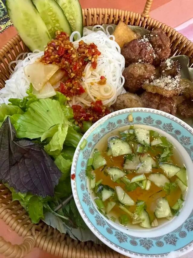 南凭高铁全线贯通！凭祥龙州宁明迈入高铁时代，凭车票这38家景区免门票、半价→