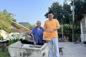 重庆渝北古路镇：开展“解需暖心”关爱老人服务图片