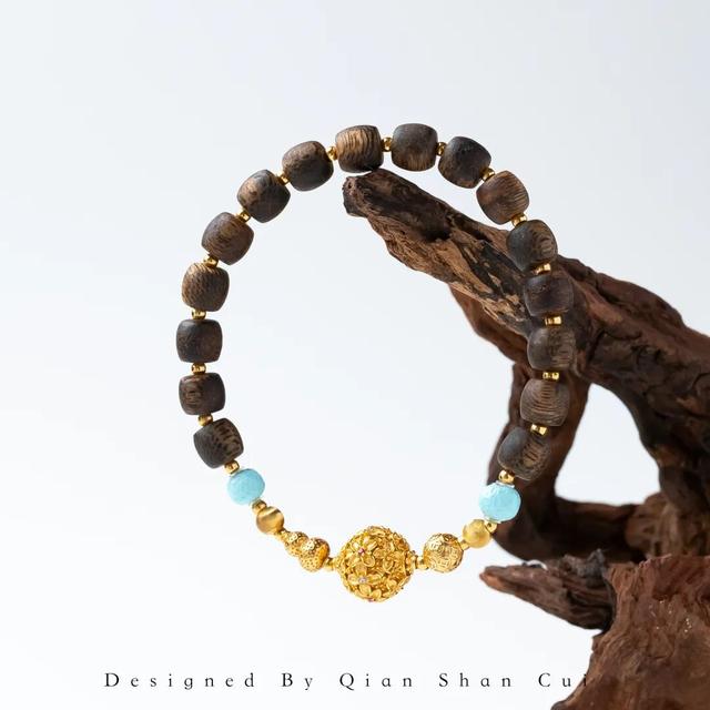 真不懂	，为啥现在的明星和有钱人都偏爱这个“烂木头”？