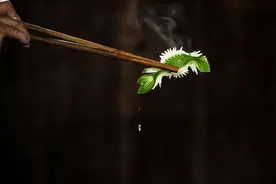 学做湘西雕花蜜饯图片