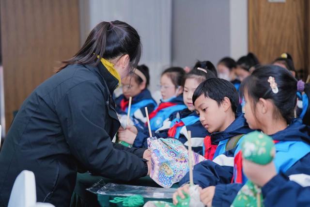 走进湔江堰 来一场跨越时空的“面对面”对话