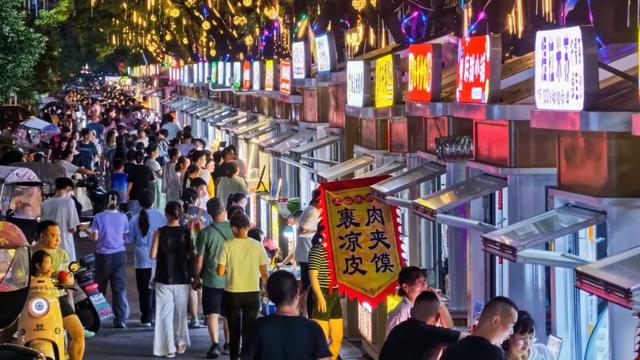 枝江这里嗨爆了，接下来→