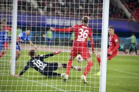 主场惨遭逆转 航体一片“下课”声图片