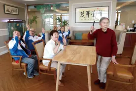 养老院的四位“网红”老人和他们的年轻“推手”图片