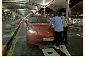 白云机场T2到T1竟收280元！广州一出租车司机被查处图片