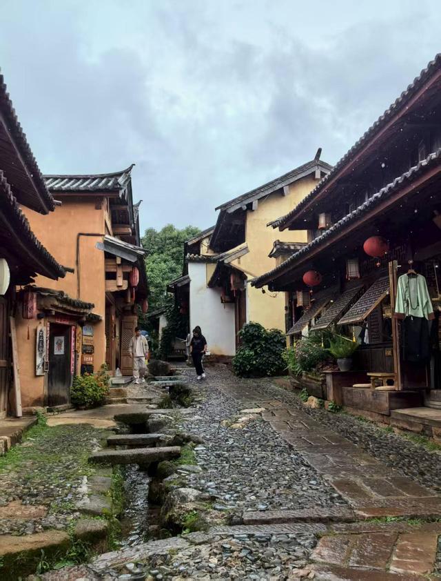 十字路口的古镇｜大理沙溪古镇：如何平衡“守住传统”与“接住流量”的关系？