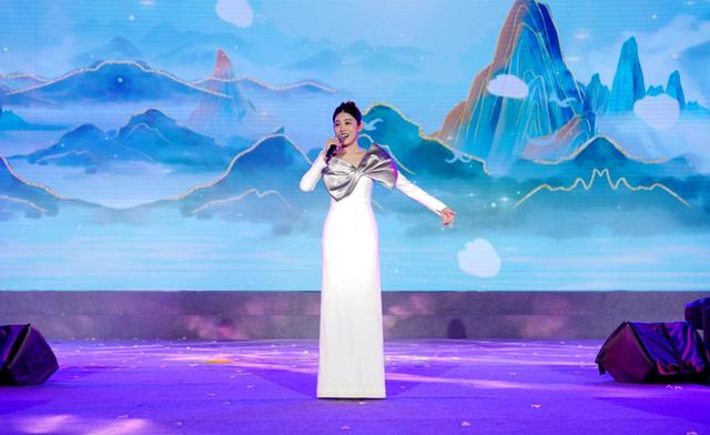 “星光”与“村光”交融  点亮宁陕文旅融合热潮