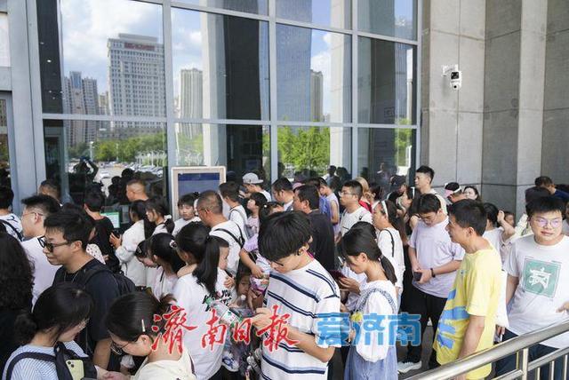山东博物馆暑期客流攀升，再现"文化春运"
