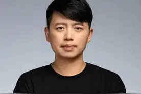突然变动！美图公司创始人，卸任三职！图片