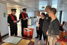 护航黄金水道丨长沙交通执法昼夜奋战保畅通，助力湘江枢纽船闸检修圆满收官图片