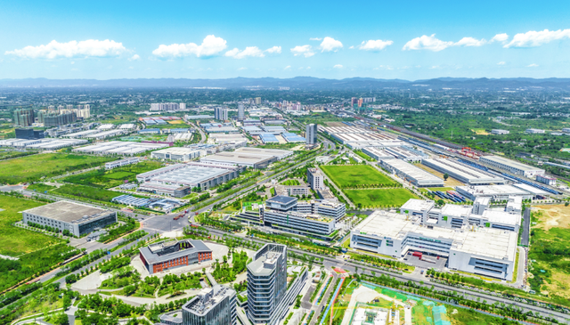 一座“起飞”的园区如何炼成丨向往的园区⑨