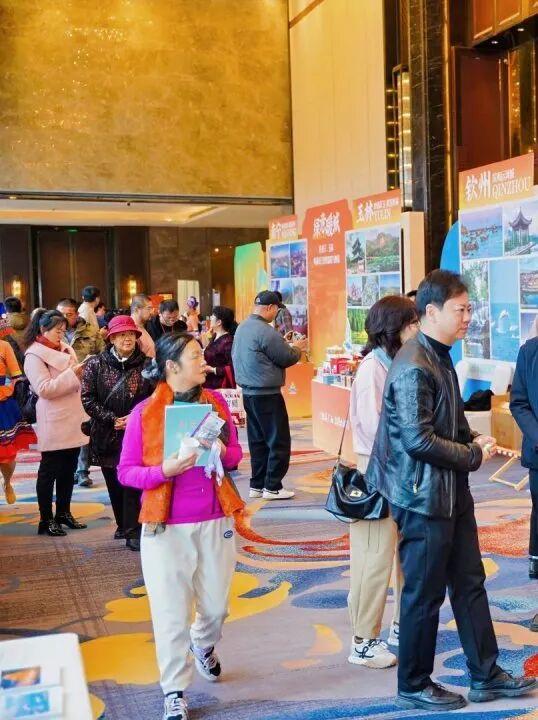 “壮美广西 浪漫北部湾”——2025年广西精品剧目巡演暨文化旅游宣传推介活动走进西宁