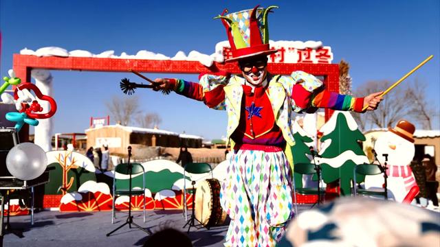 鄂尔多斯“雪村”今日“沸腾”!吃美玩疯乐翻,明天继续嗨!