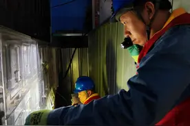 国网渭南供电公司：“红马甲”护航“夜”经济 守护城市“烟火气”图片