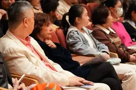 肖赛评委弹肖邦，一次跨越34年的聚首图片