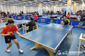 2024 年“世界乒乓球日”全疆少儿乒乓球积分对抗赛在乌鲁木齐开赛图片
