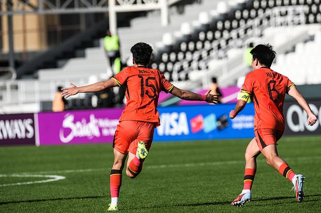 U23亚洲杯｜拼到最后的U23国足配得上赞誉	，这届大赛的收获超出预想