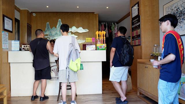 暑期旅游热 兴义蘑菇野奢酒店入住火爆