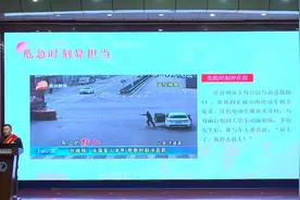 潍坊网约车司机张晓明：以实际行动诠释文明服务与正义担当图片