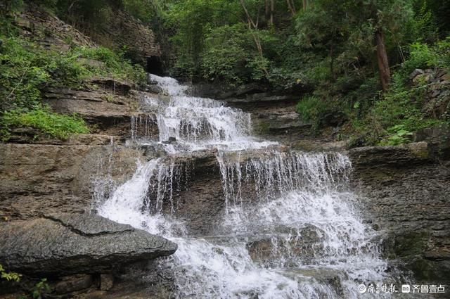 淄川涌泉叠瀑，纳凉观赏好去处