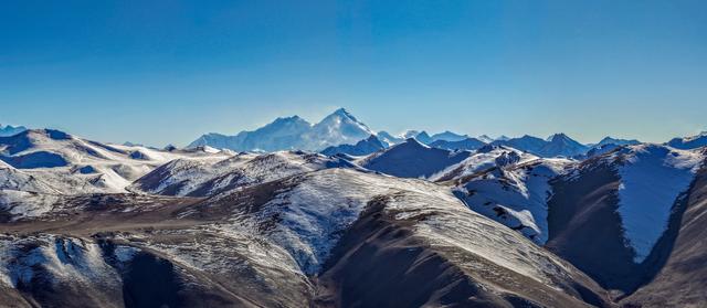 飞阅中国丨喜马拉雅山脉冬景
