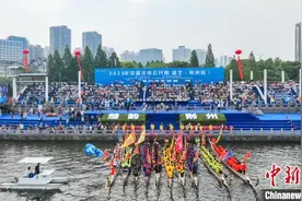 2025年中国龙舟公开赛（湖北·荆州站）开赛图片